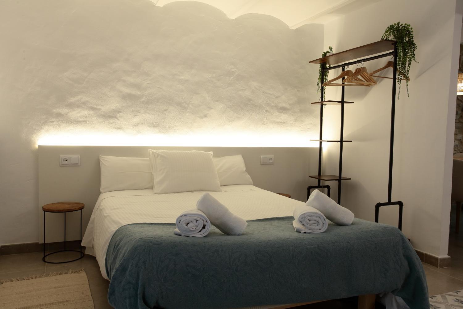 Old Side Girona Two Apartment Bagian luar foto
